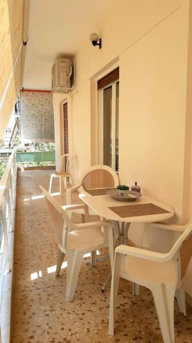 Carlito"S Apartment 1 Next To Metro Station Атина Екстериор снимка