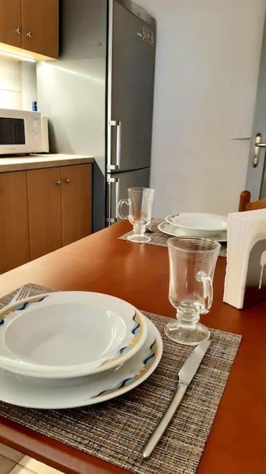 Carlito"S Apartment 1 Next To Metro Station Атина Екстериор снимка