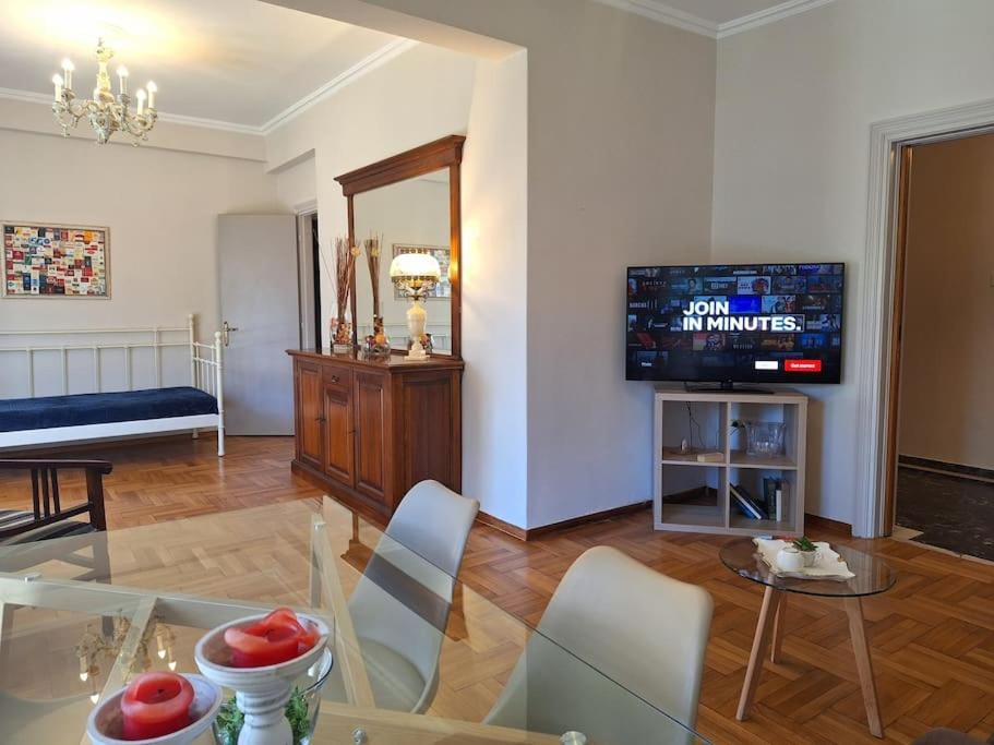 Carlito"S Apartment 1 Next To Metro Station Атина Екстериор снимка