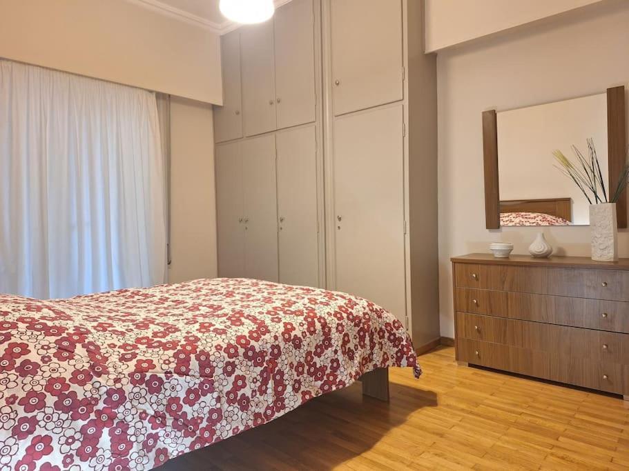 Carlito"S Apartment 1 Next To Metro Station Атина Екстериор снимка